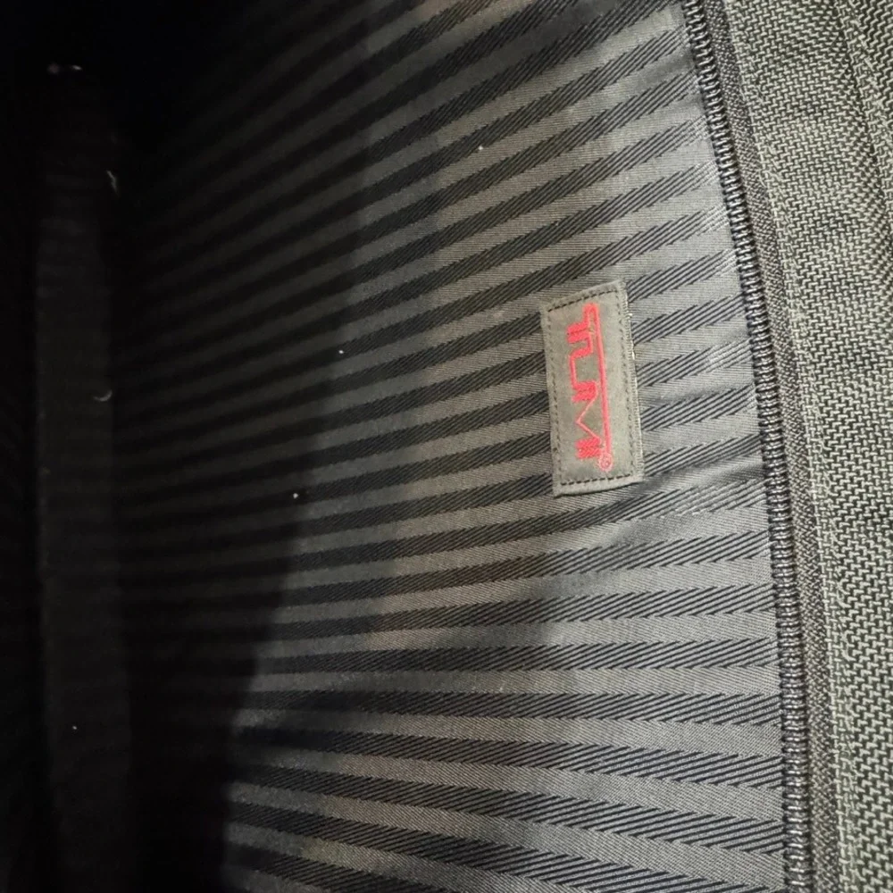 Tumi Alpha Black Ballistic Nylon Laptop Briefcase Business Travel Bag 26111D4